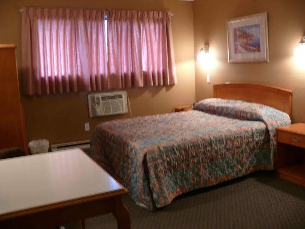 Canadas Best Value Inn Kelowna Eksteriør billede
